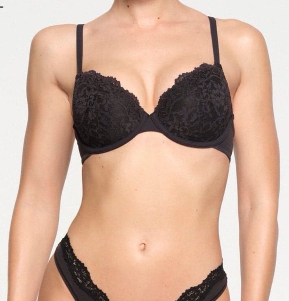 Fits Everybody Lace Tshirt Bra Onyx